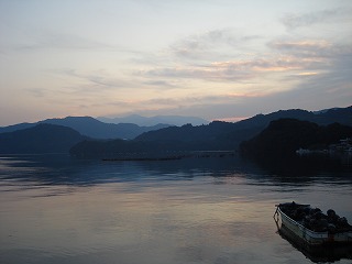 画像: 三浦の朝はきれいな景色ですね。