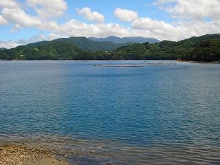 画像: 夏は暑いけど空　海がきれいです。